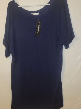 Free to Live Women's Navy Short Sleeve Tunic Top